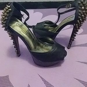 SPICY heels